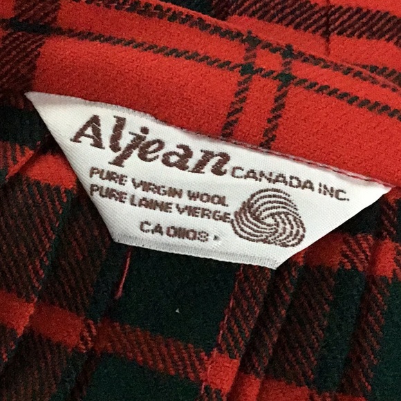 Like new plaid by Aljean. 100% pure virgin wool.  Kilt. Skirt - Picture 6 of 6